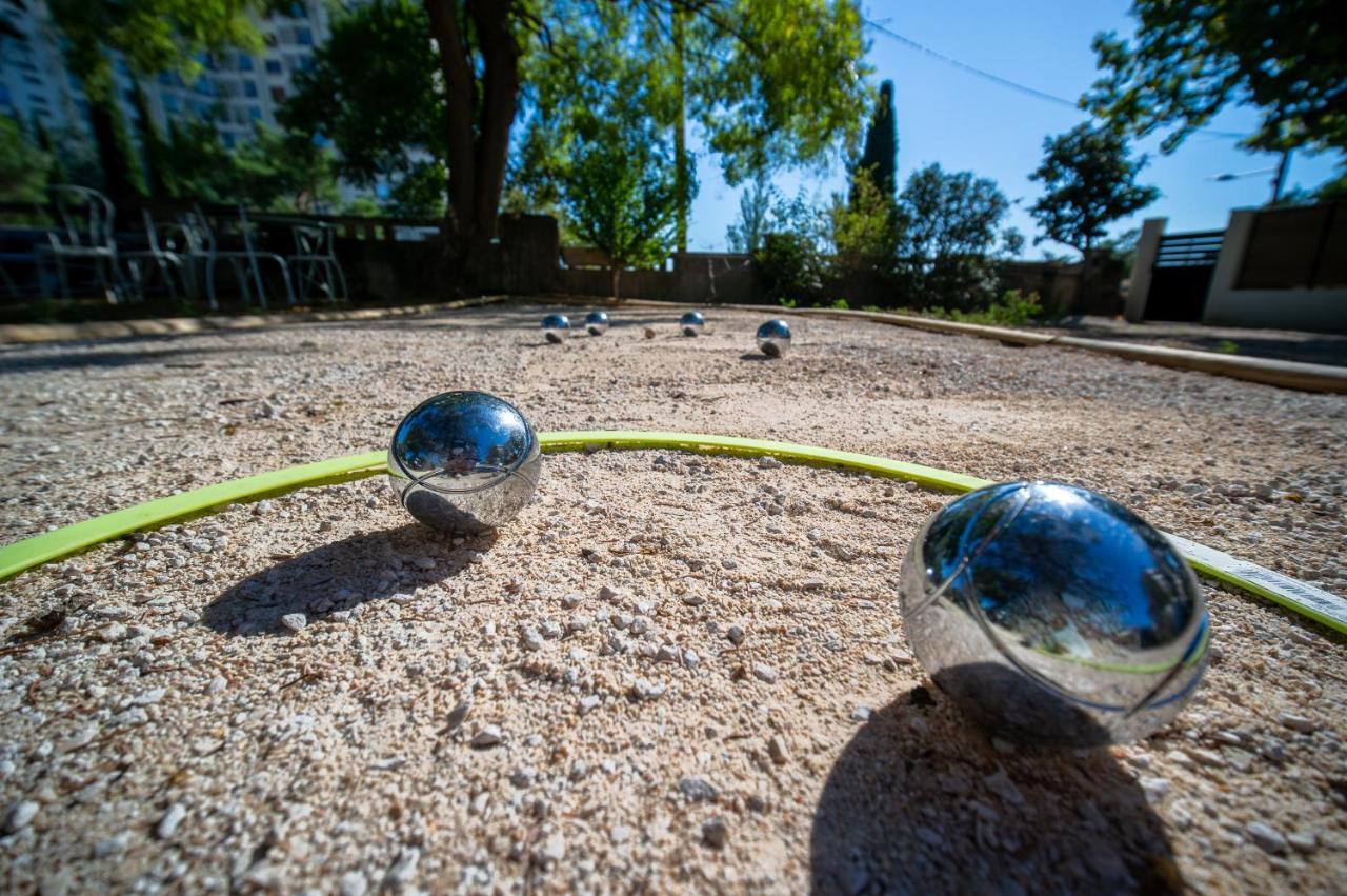 Апартаменты La Bastide De Saint Barnabe - Jacuzzi Terrasse Clim Wifi Parking Petanque Марсель Экстерьер фото